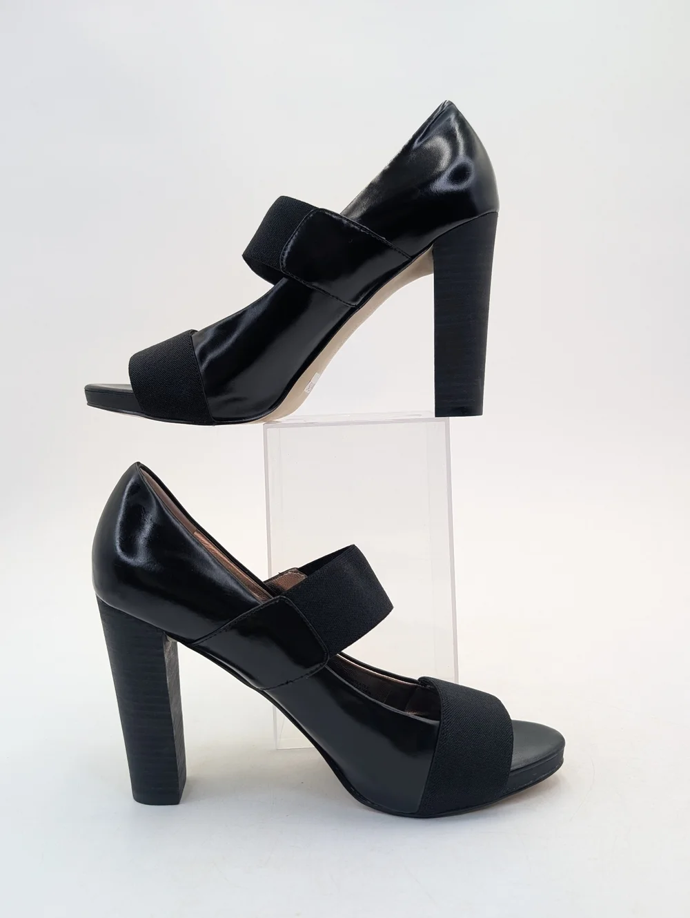 Banana Republic sculptural heel